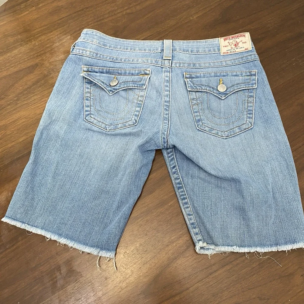 True Religion Men's 31 Blue Denim Shorts Regular Fit Light Wash 5-Pocket Natalie